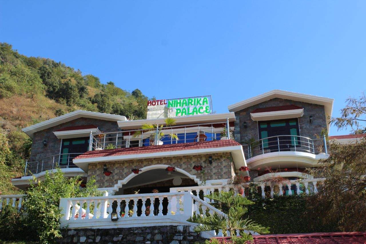 Hotel Niharika Palace Nainital