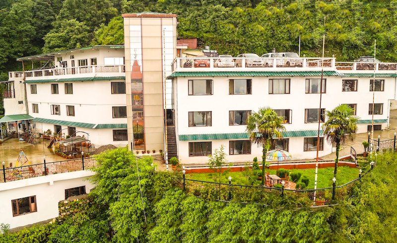 Hotel Basera Mussoorie