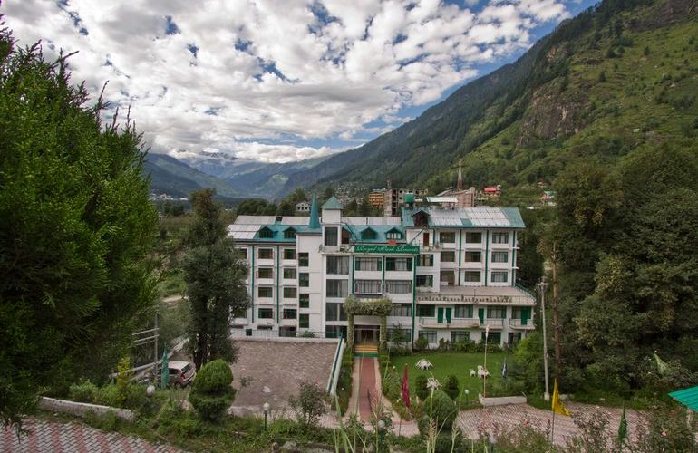 Royal Park Resorts  Manali