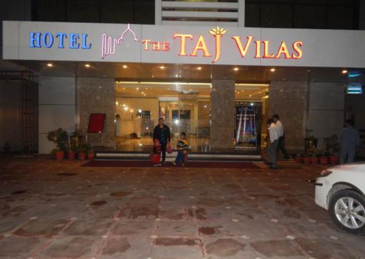 Hotel Taj Vilas